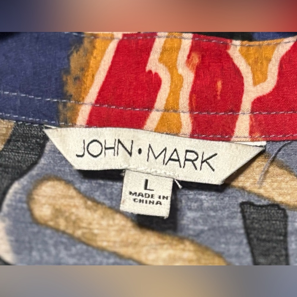 Abstract Patterned Button-Up Shirt - Picture 2 of 5